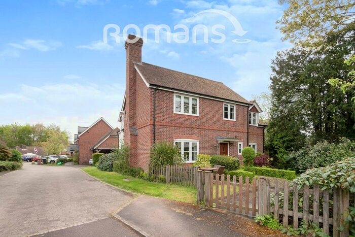 4 Bedroom Detached House To Rent In Garrett Court, Oakley, Basingstoke, RG23