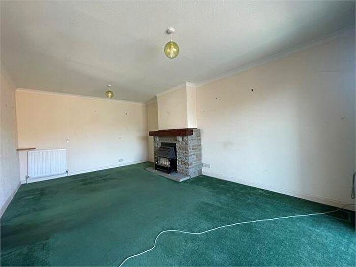 2 Bedroom Semi-Detached Bungalow For Sale In Osprey Gardens, Worle, Weston Super Mare, N Somerset., BS22