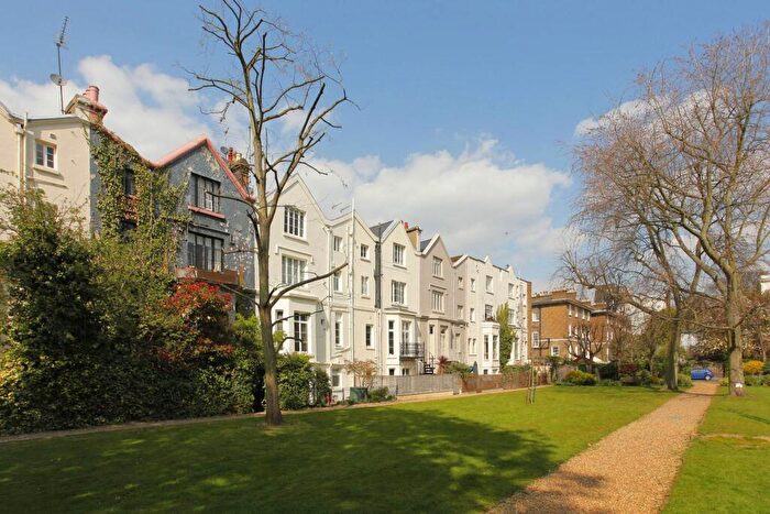 1 Bedroom Flat For Sale In Alma Square, St John's Wood, London, NW8