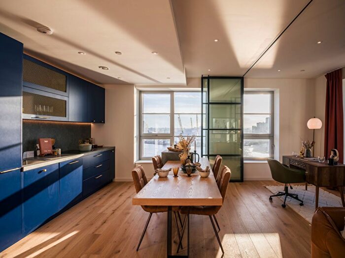 2 Bedroom Flat For Sale In Douglas Tower, Goodluck Hope, E14