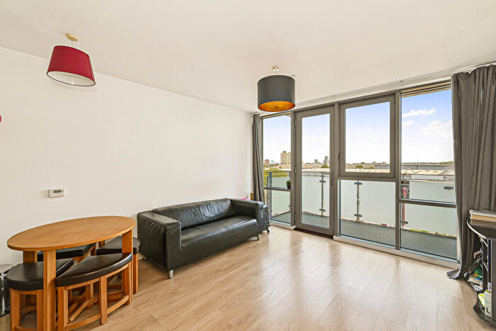 1 Bedroom Flat For Sale In Rick Roberts Way, Stratford, E15