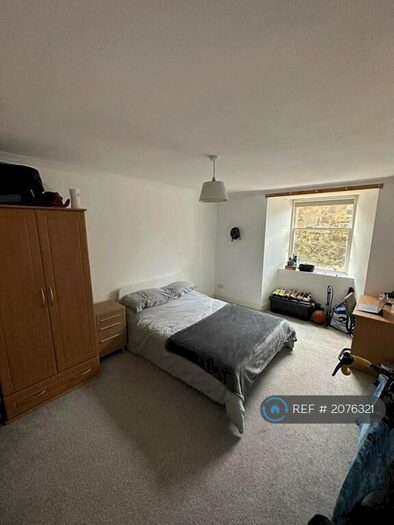 3 Bedroom Flat To Rent In Upper Bridge Street, Stirling, FK8