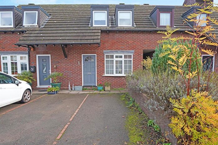 2 Bedroom Town House For Sale In Hyde Place, Leamington Spa, CV32