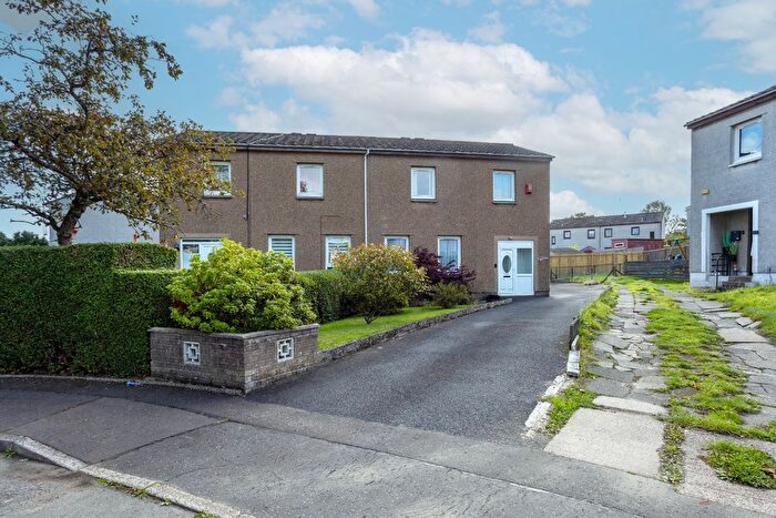 3 Bedroom Semi-Detached House For Sale In Cleish Gardens, Kirkcaldy, KY2