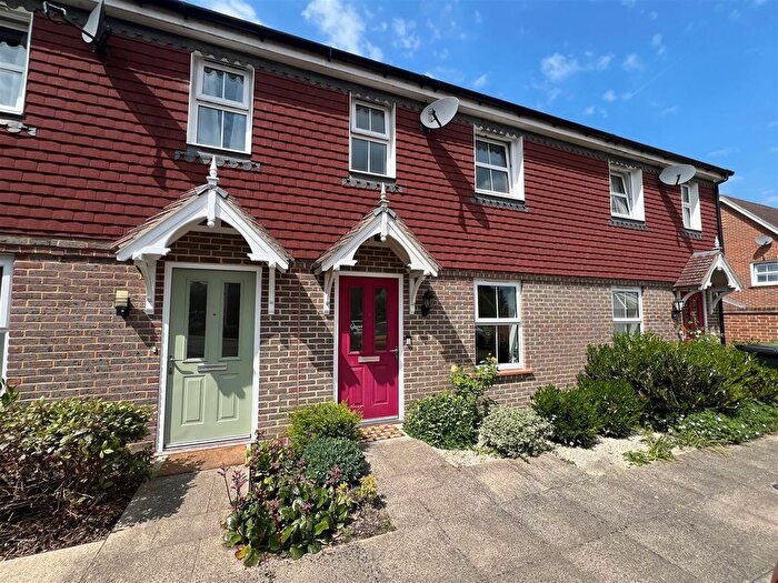 2 Bedroom Terraced House For Sale In Chilworth Way, Sherfield-On-Loddon, Hook, RG27