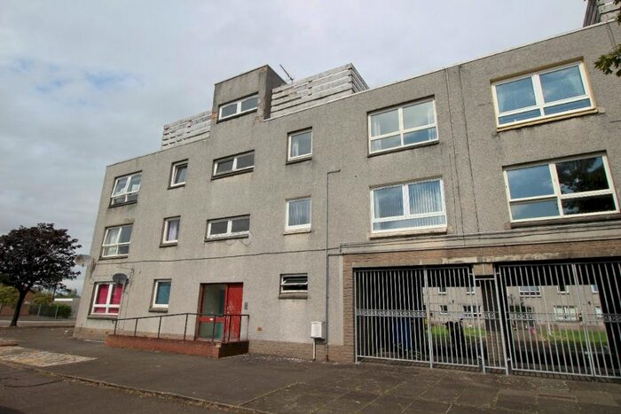 2 Bedroom Flat To Rent In Wallace Street, Grangemouth, Falkirk, FK3