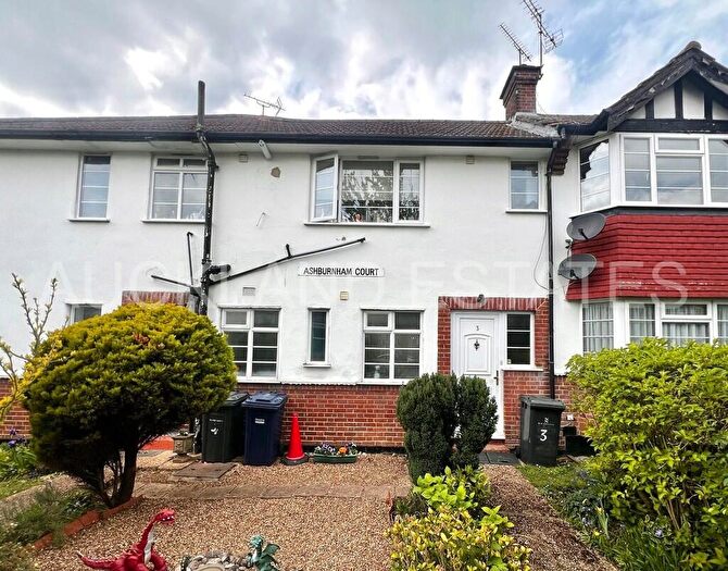 2 Bedroom Flat To Rent In Ashburnham Court, NW7