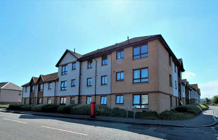 2 Bedroom Flat To Rent In Johnston Court, Falkirk, FK2
