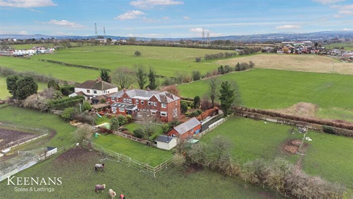 4 Bedroom Semi Detached House For Sale In Ainsworth Hall Road, Bolton, BL2