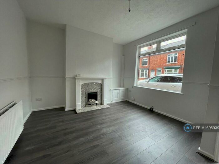 2 Bedroom Terraced House To Rent In Lewes Road, Darlington, DL1