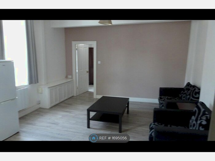 1 Bedroom Flat To Rent In Broad Street, Canterbury, CT1