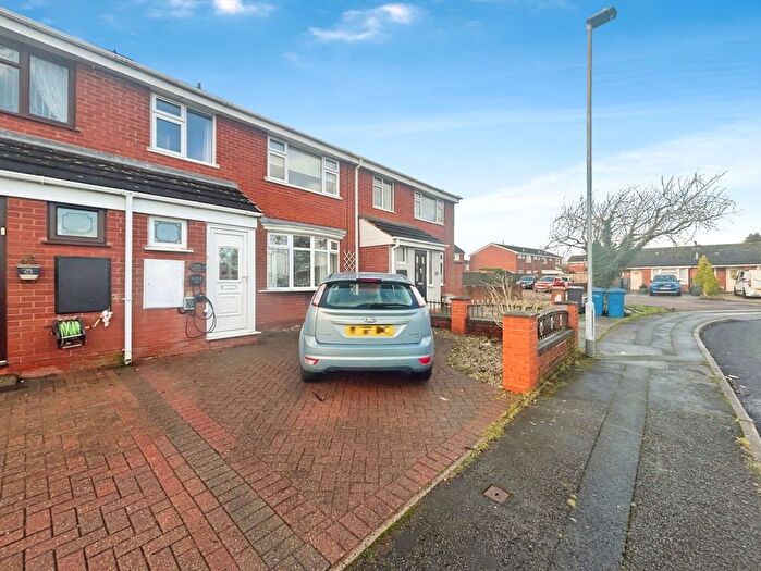 3 Bedroom Property To Rent In Ploughmans Walk, Lichfield, WS13