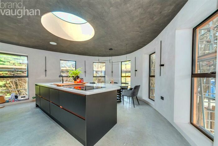 4 Bedroom Detached House To Rent In Woodland Drive, Hove, East Sussex, BN3