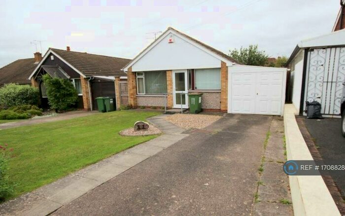 3 Bedroom Bungalow To Rent In Hat Road, Leicester, LE3