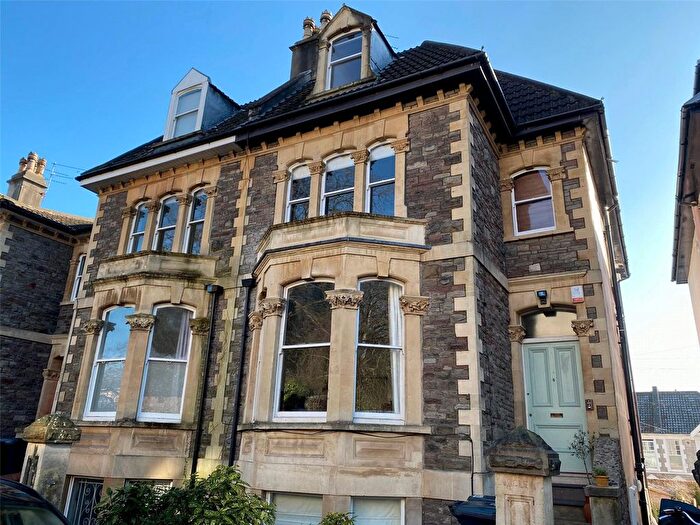 2 Bedroom Flat For Sale In Randall Road, Clifton, Bristol, BS8