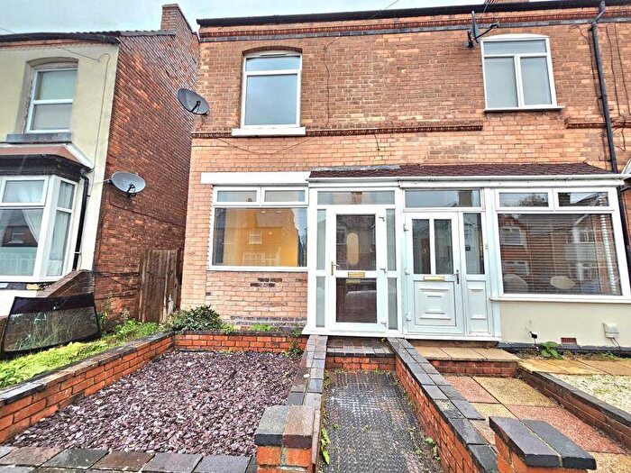 3 Bedroom End Of Terrace House For Sale In Lime Grove, Sutton Coldfield, B73
