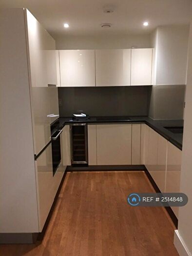 2 Bedroom Flat To Rent In Admiralty Building, Kingston Upon Thames, KT2