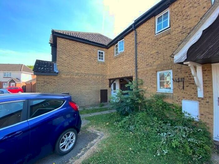1 Bedroom Maisonette To Rent In Reynold Drive, Aylesbury, HP20