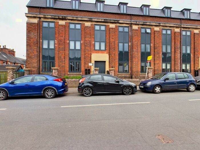 2 Bedroom Flat To Rent In Salisbury Street, Leek, ST13