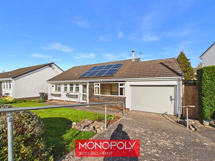 3 Bedroom Bungalow For Sale In Glasfryn, Henllan, Denbigh, LL16