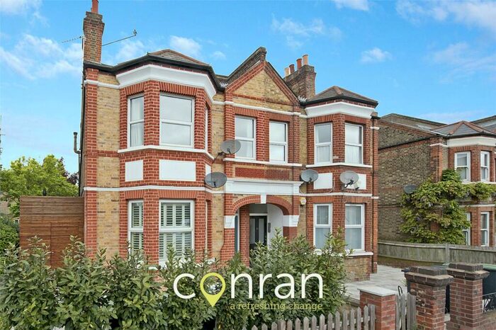 2 Bedroom Apartment To Rent In Stondon Park, Honor Oak, SE23