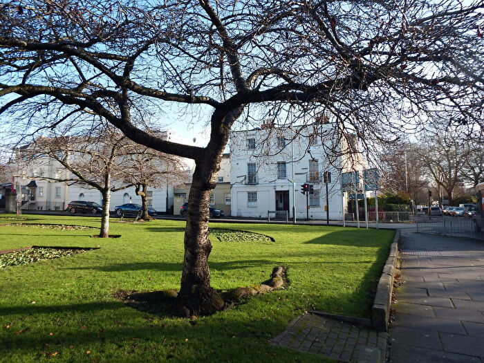 Studio To Rent In Hewlett Road, Cheltenham, GL52