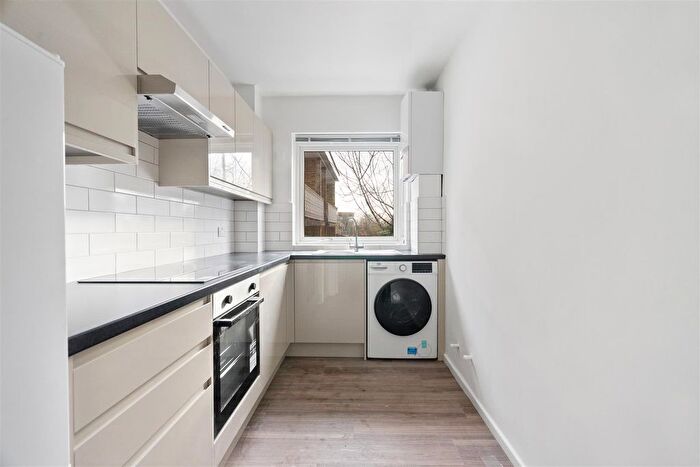 1 Bedroom Flat To Rent In Willesden Lane, London, NW6