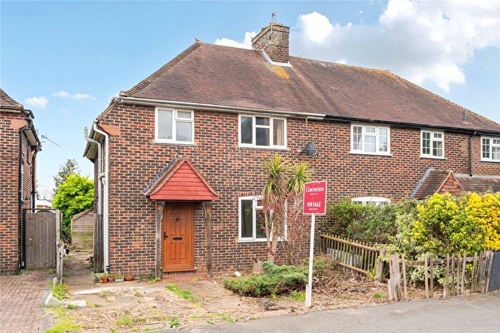 3 Bedroom End Terrace House For Sale In Felix Road, Walton-On-Thames, KT12