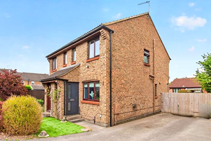 3 Bedroom Semi-Detached House For Sale In Hartwith Close, Harrogate, HG3