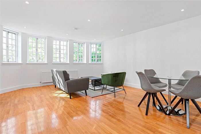 1 Bedroom Flat To Rent In St Mark's Apartments, City Road, London, EC1V