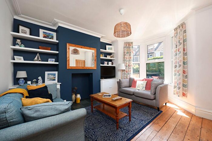 1 Bedroom Flat For Sale In Church Road, Bristol, BS7