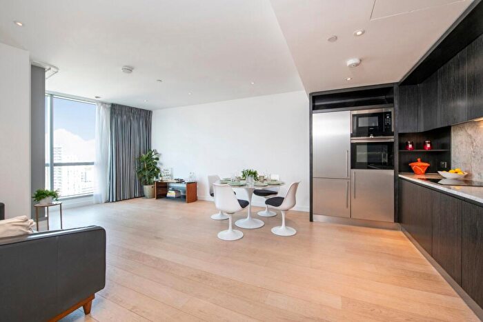 1 Bedroom Flat To Rent In Charrington Tower, Biscayne Avenue, E14