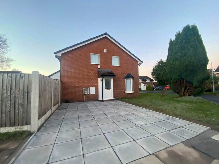 3 Bedroom Property To Rent In Finch Lea Drive, Dovecot, Liverpool L14