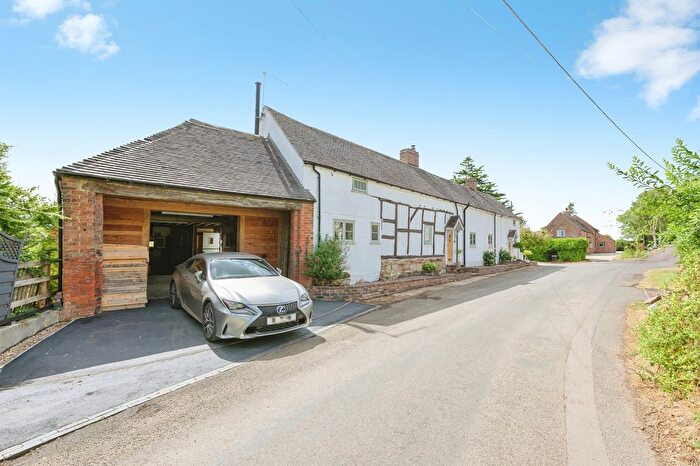 3 Bedroom Semi-Detached House For Sale In Pipe Lane, Orton-On-The-Hill, Atherstone, CV9