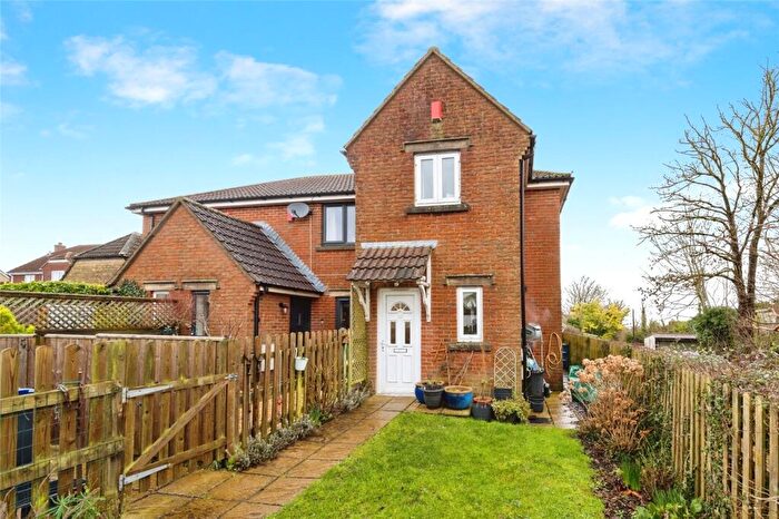 3 Bedroom End Of Terrace House For Sale In The Old Barnyard, Upton Scudamore, BA12