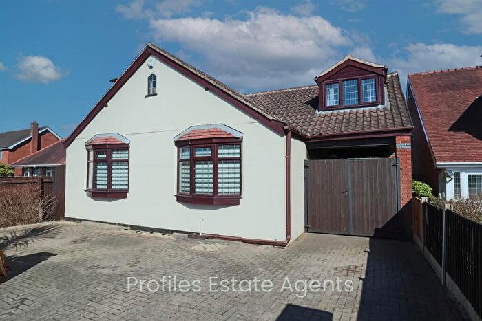 4 Bedroom Detached House To Rent In Ashby Road, Hinckley, LE10