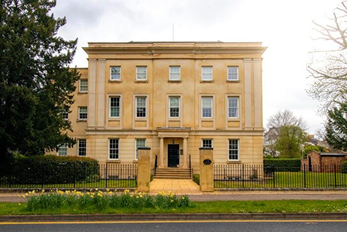 2 Bedroom Apartment To Rent In The Park, Cheltenham, GL50
