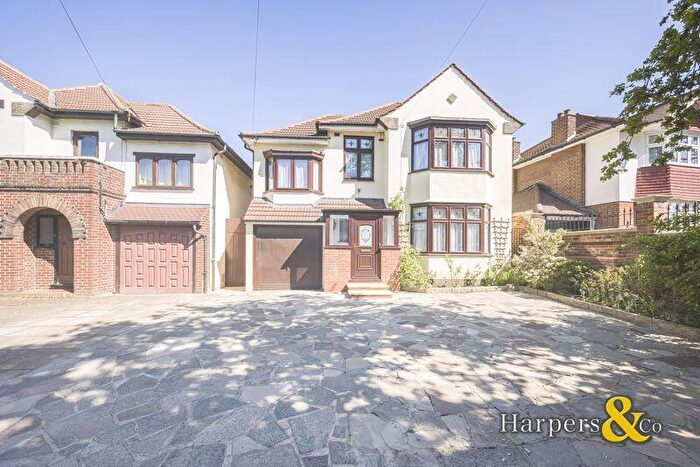 5 Bedroom Detached House For Sale In Danson Road, Bexleyheath, DA6