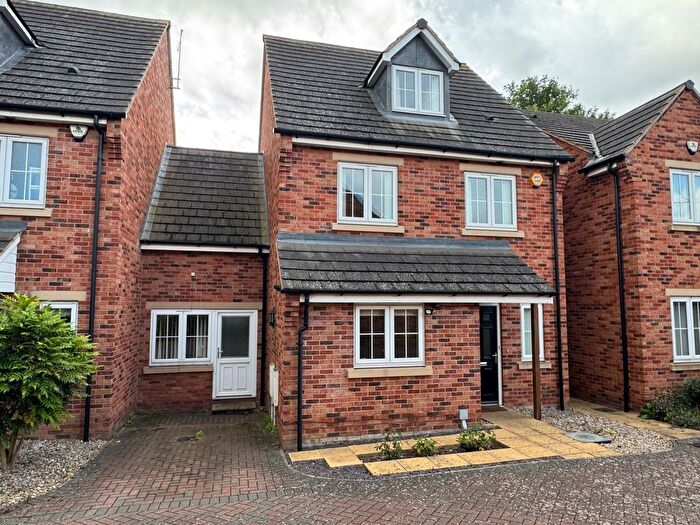 5 Bedroom Property To Rent In Harrowden Gardens, Wellingborough, NN8