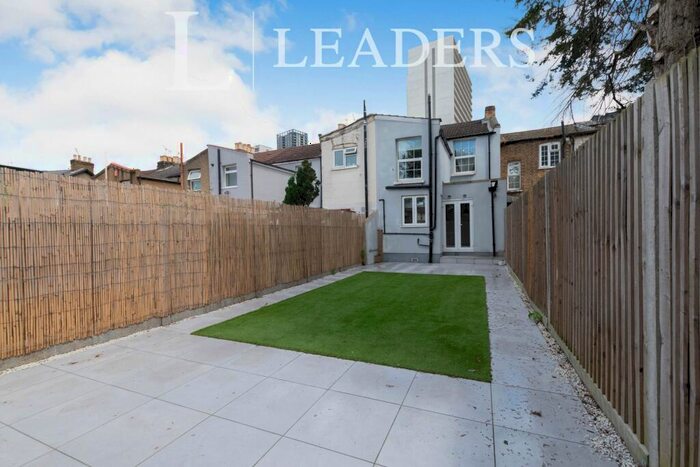 2 Bedroom Terraced House To Rent In Wandle Road, CR0