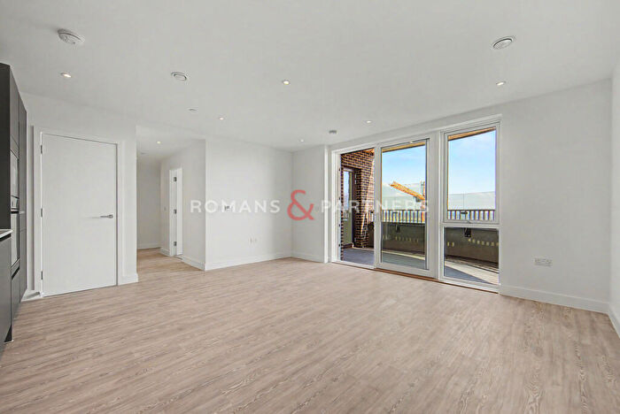 2 Bedroom Apartment To Rent In The Liberty, Dagenham Green, RM9