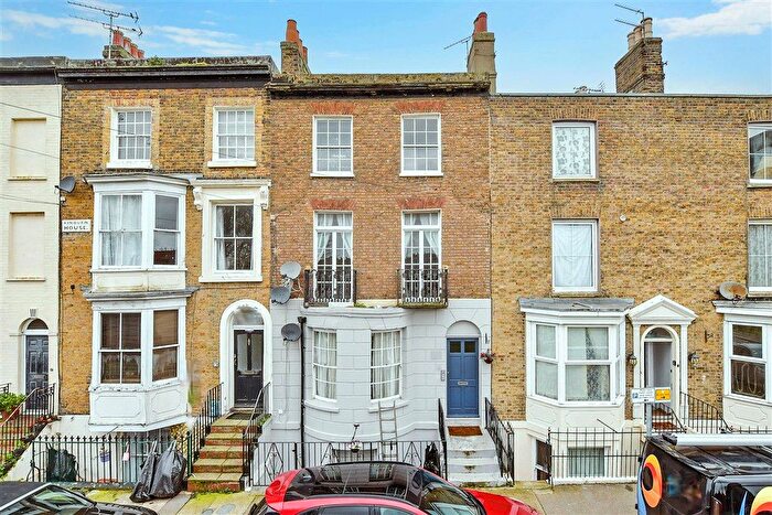 2 Bedroom Maisonette For Sale In Hardres Street, Ramsgate, Kent, CT11
