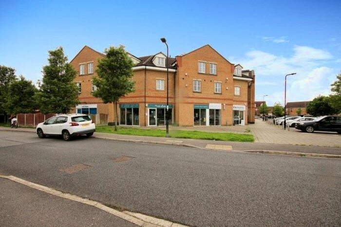 2 Bedroom Flat To Rent In Fern Court, Rotherham, S66