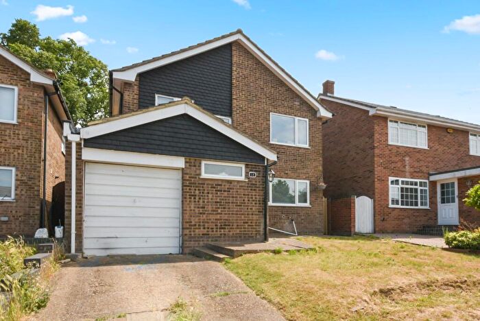 4 Bedroom Detached House For Sale In View Road, Cliffe Woods, Rochester, ME3
