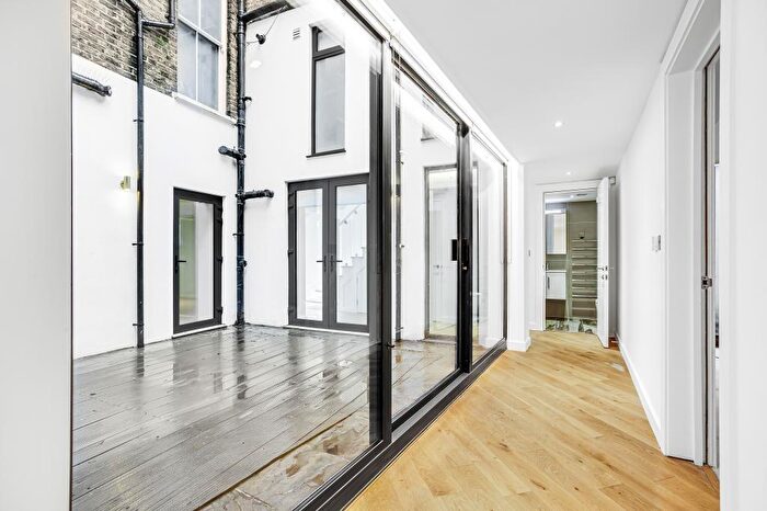 3 Bedroom House To Rent In Ifield Road, London, SW10