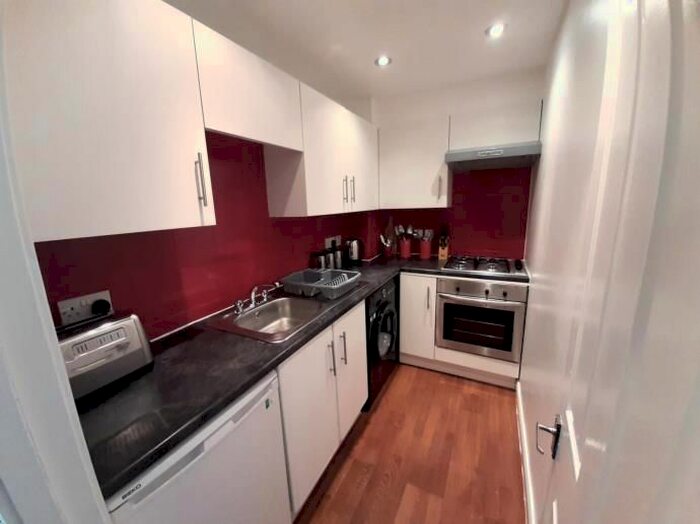 1 Bedroom Flat To Rent In Orchard Street, Aberdeen, AB24