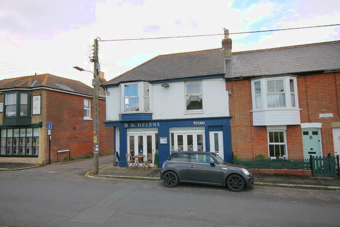 2 Bedroom Apartment To Rent In Lower Green Road, St. Helens, PO33