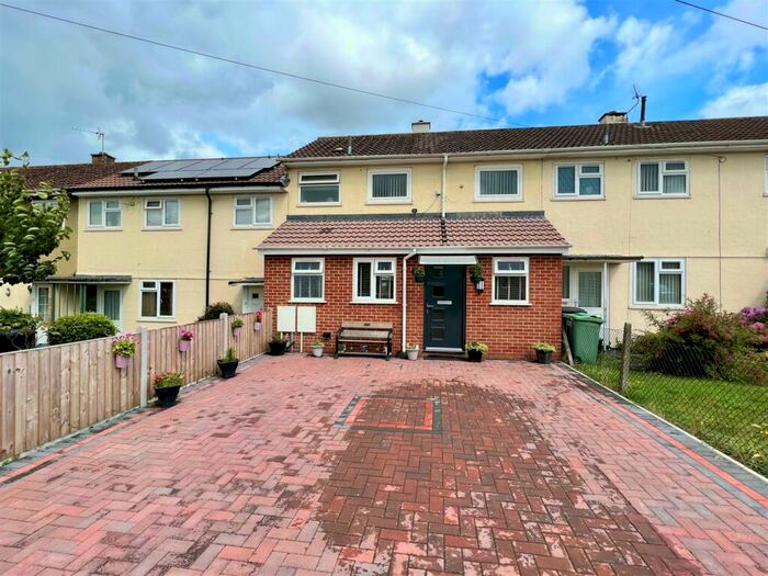2 Bedroom Terraced House For Sale In Norbury Avenue, Matson, Gloucester