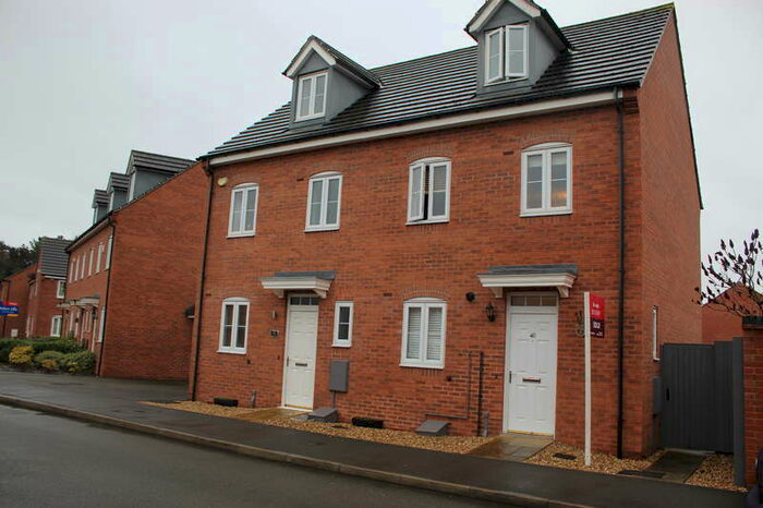 3 Bedroom Semi-Detached House To Rent In Widdowson Road, Long Eaton, NG10