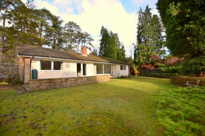 3 Bedroom Detached House To Rent In Upper Chobham Road, Camberley, GU15